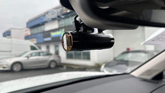 bmwdashcam (1)